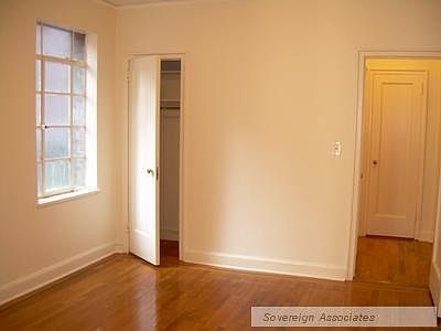 4th image of 151 E 90th St APT 4g
