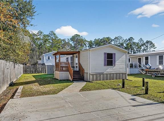 2nd image of 57388 Oak Ave