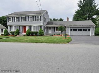 10 Rosemere Rd, Cumberland, RI 02864