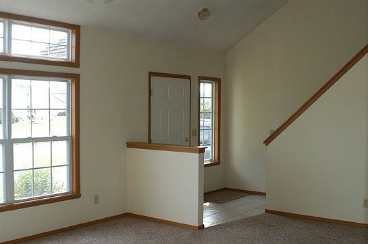 2nd image of 2118 Southfield Ln