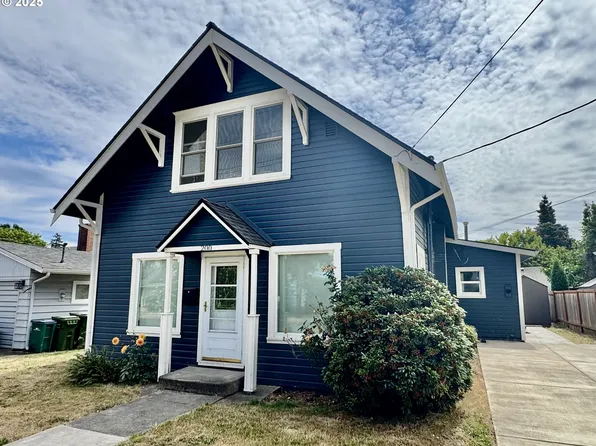 200 E 3rd St, Newberg, OR 97132