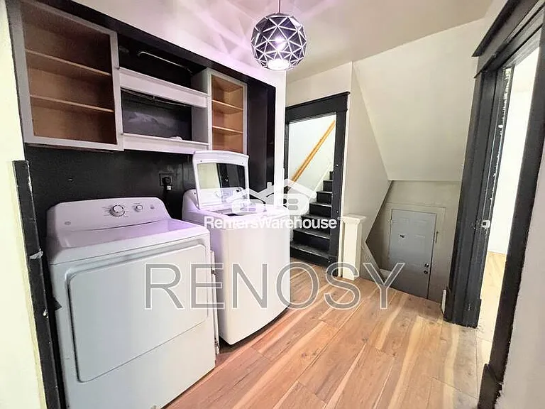 1171 21st St #2 — Photo 8