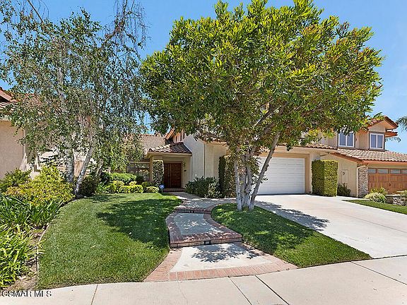 2nd image of 494 Messina Pl
