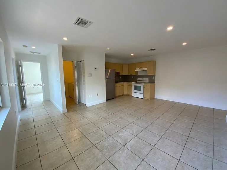 3342 NW 9th Ave #3344 — Photo 26