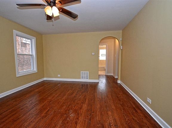 5th image of 9742 S Greenwood Ave