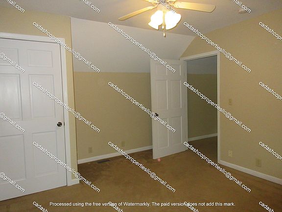 4th image of 206 W Poplar St