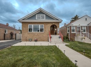 3832 Saint Charles Rd, Bellwood, IL 60104