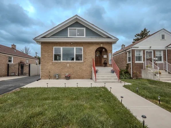 3832 Saint Charles Rd, Bellwood, IL 60104