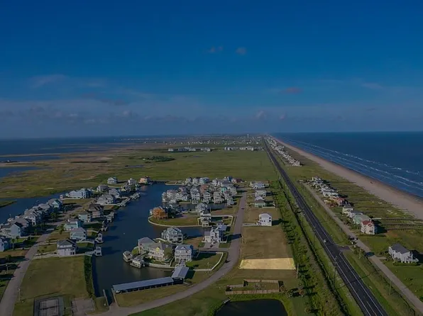 4507 S Sunset Bay Dr, Galveston, TX 77554