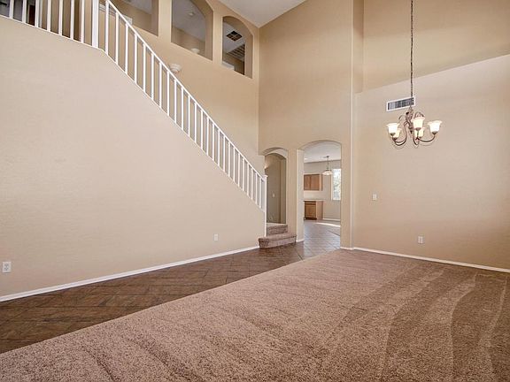 3rd image of 12541 W Glenrosa Dr