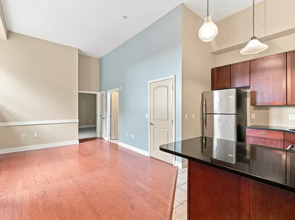 171 Grape St APT 203, Philadelphia, PA 19127