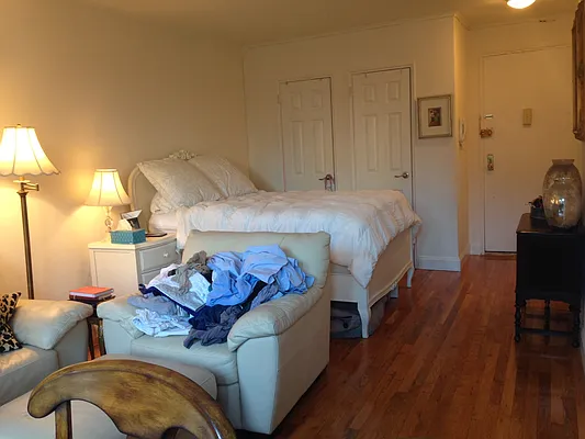 Rented by New York Property Network | media 9