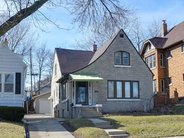 1517 South 62nd STREET, West Allis, WI 53214