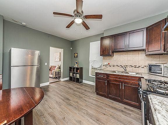 5th image of 4314 S Wells St #1