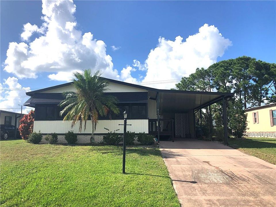 1st image of 411 Village Cir SW