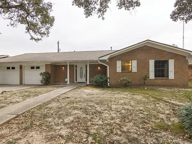 2303 Kipling St — Photo 4