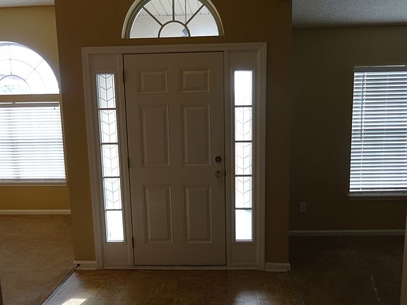 5th image of 11905 Pikeville Ct