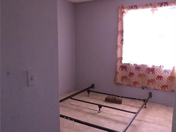 5th image of 600 S Sasakwa Ave