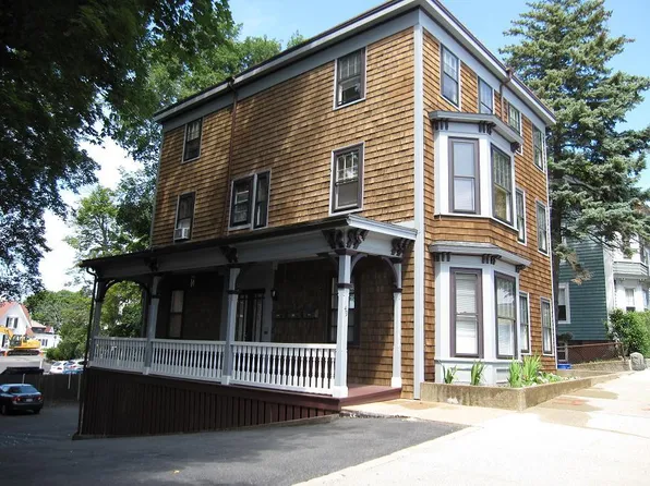 49 Railroad Ave APT 3, Beverly, MA 01915