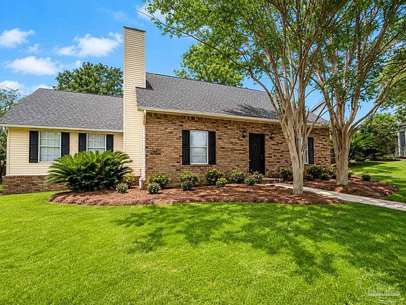 2nd image of 9801 Pinebrake Ct