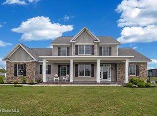 50 Kreiger Ln, Troy, NY 12180