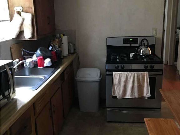 5th image of 115-100 233rd St
