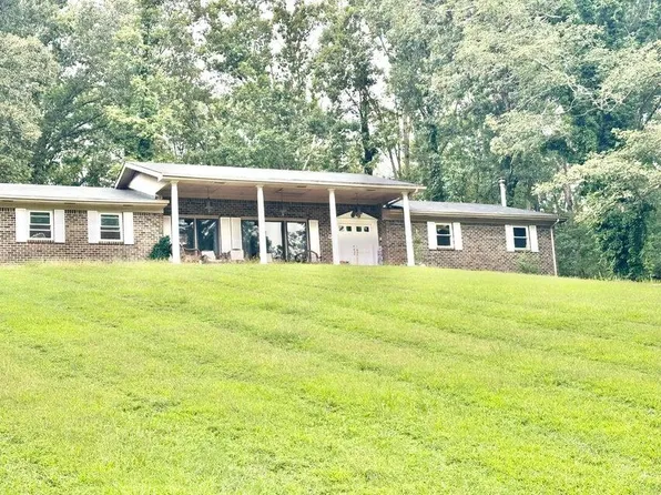 376 Glensara Dr NW, Charleston, TN 37310