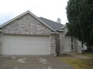 657 Jan Ct, Saginaw, TX 76179