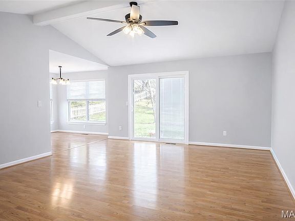 2nd image of 2289 Pine Lake Loop