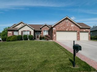 3121 Canyon Creek Dr, Belleville, IL 62221