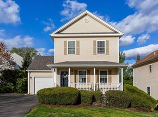 17 Hickory Ct UNIT 17, Wallingford, CT 06492