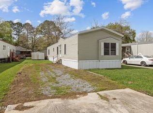 226 Blanco Dr, Youngsville, LA 70592