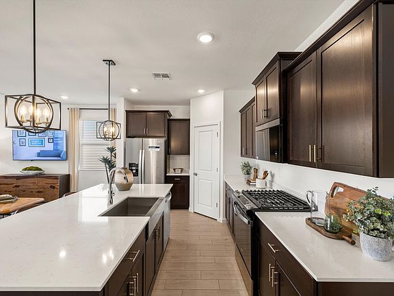 PHX_Kitchen_12890-N-305TH-AVE