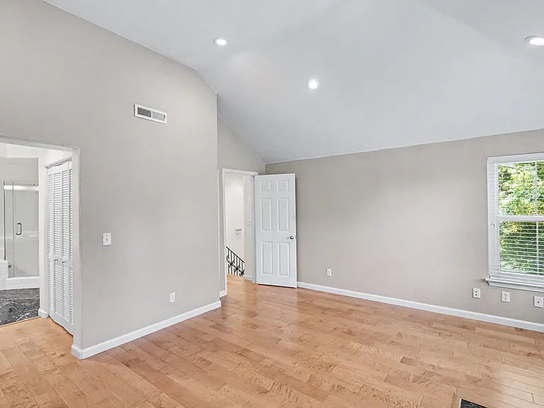 437 Camille Cir #1-11 — Photo 26