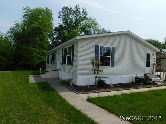 1st image of 19 Lakeside Dr