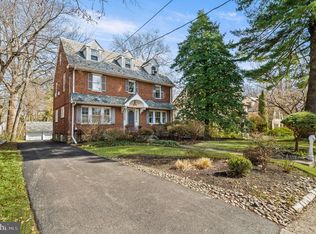 207 Hewett Rd, Wyncote, PA 19095