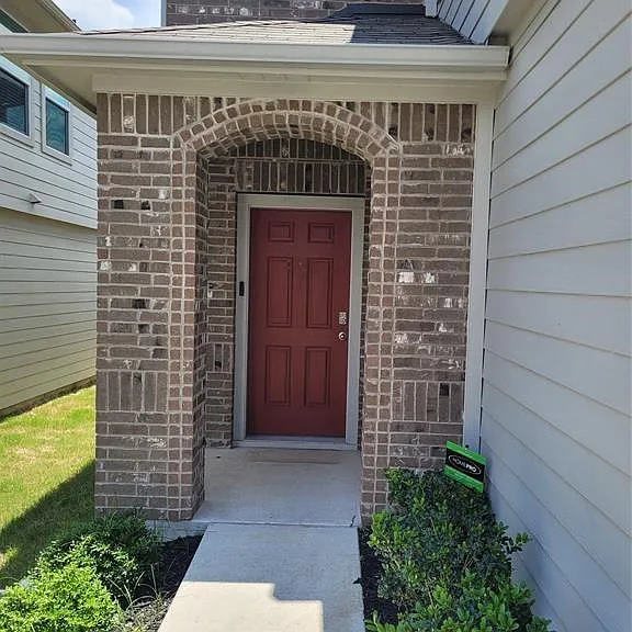 14917 Gypsum Mill Rd — Photo 2