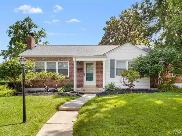 2 W Rose Ave, Saint Louis, MO 63119