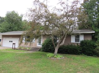 1575 Vesta Rd, Muskegon, MI 49445