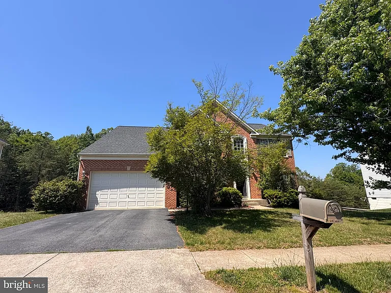 17754 Avenel Ln — Photo 22