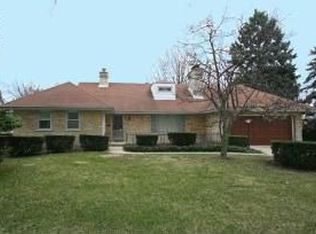 546 W Hickory St, Hinsdale, IL