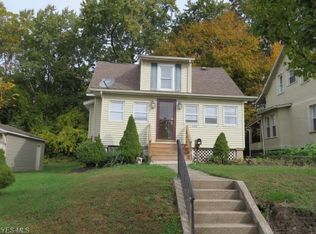 1351 Honodle Ave, Akron, OH 44305