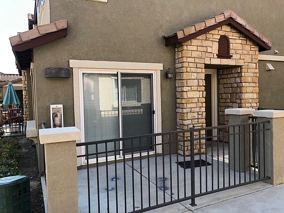 5th image of 15649 Lasselle St APT 60