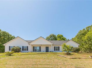 462 Old Tree Dr, Jackson, GA 30233