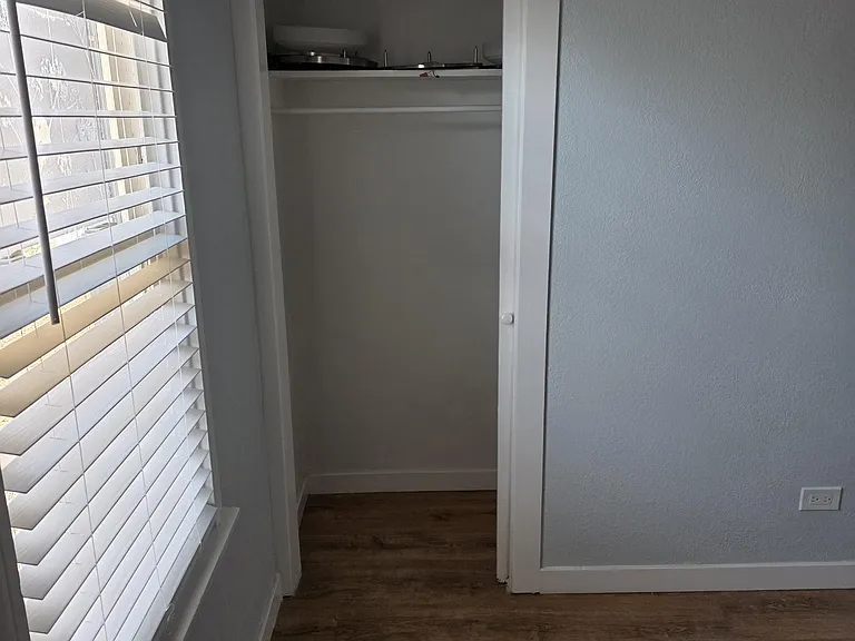 2536 Eaton St — Photo 11