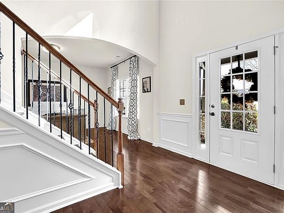 3rd image of 2015 Granite Mill Rd