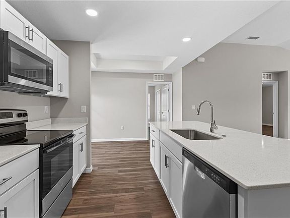 2nd image of 120 Britt Rd
