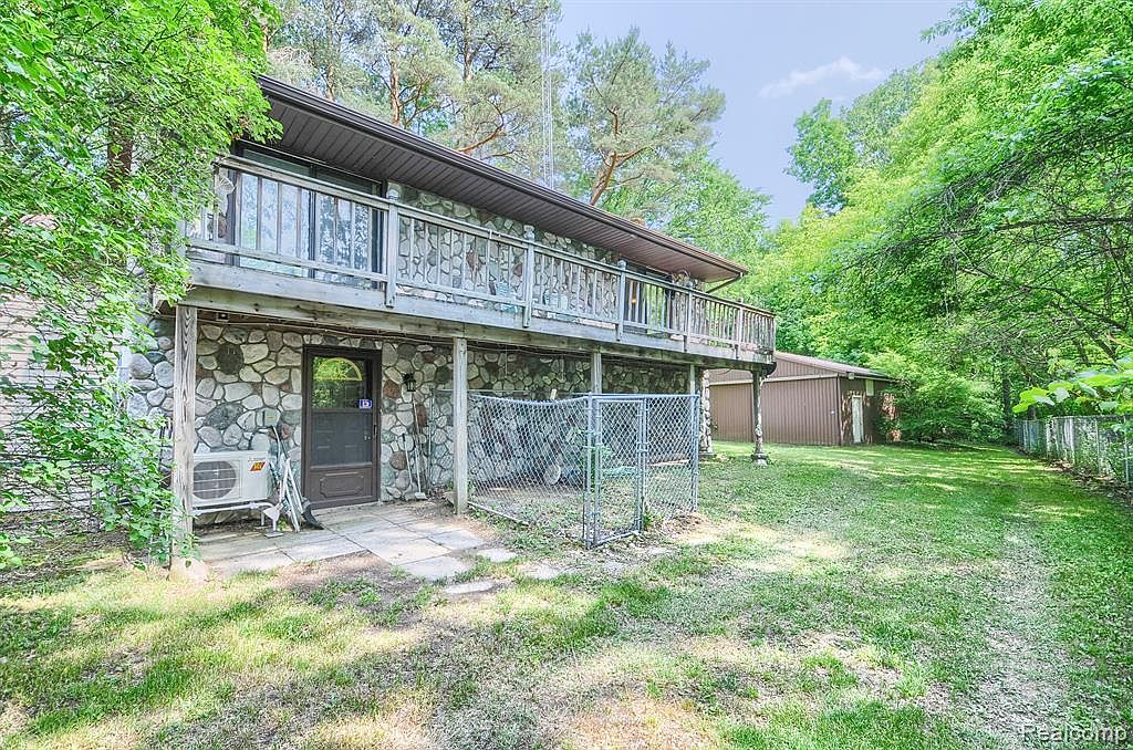 4630 Galbraith Line Rd, Jeddo, MI 48032 MLS 20230055155 Zillow