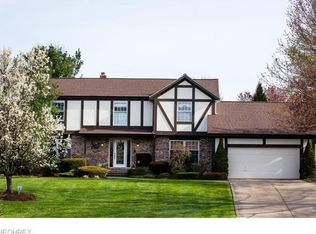 8812 Kings Orchard Trl, Chagrin Falls, OH 44023