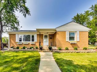 272 E Madison St, Lombard, IL